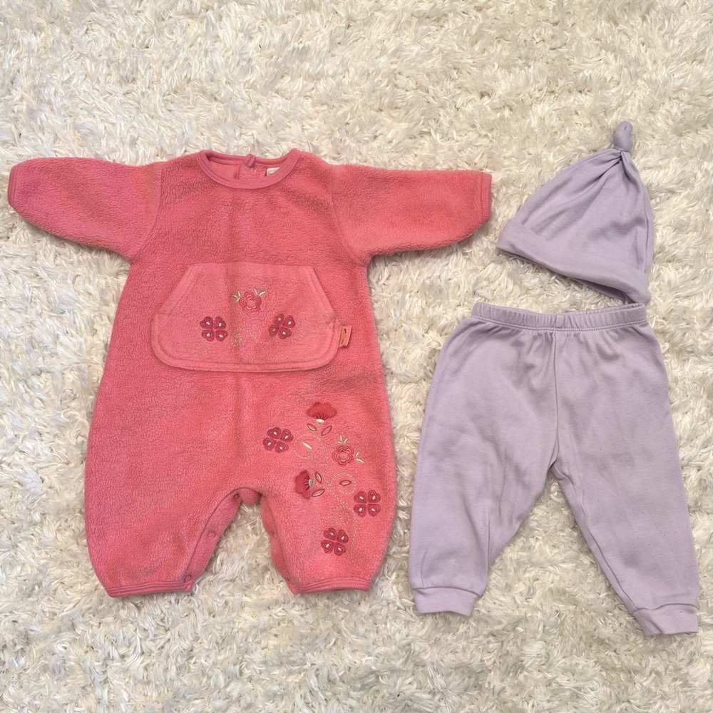 Vintage Baby Clothes Pink Fleece Bodysuit and Lavender Joggers and Hat